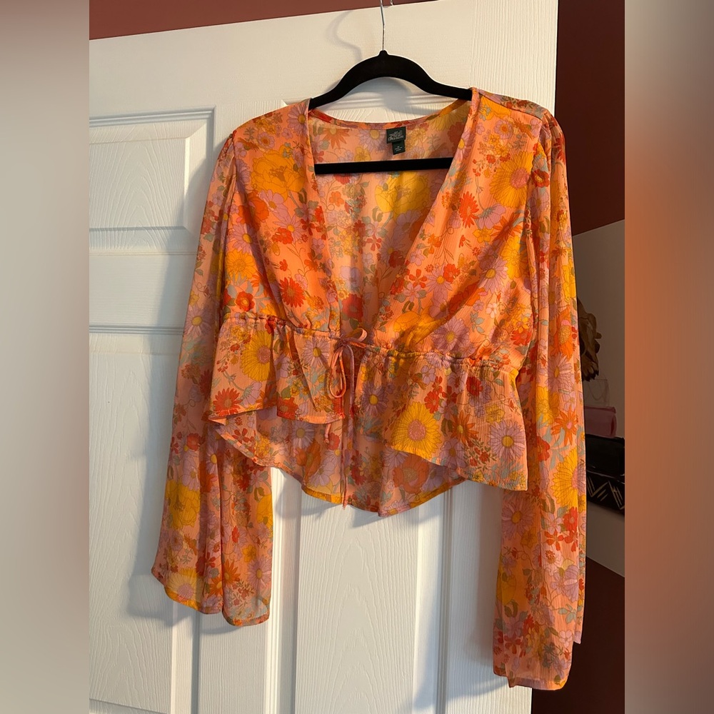 Wild fable flower top